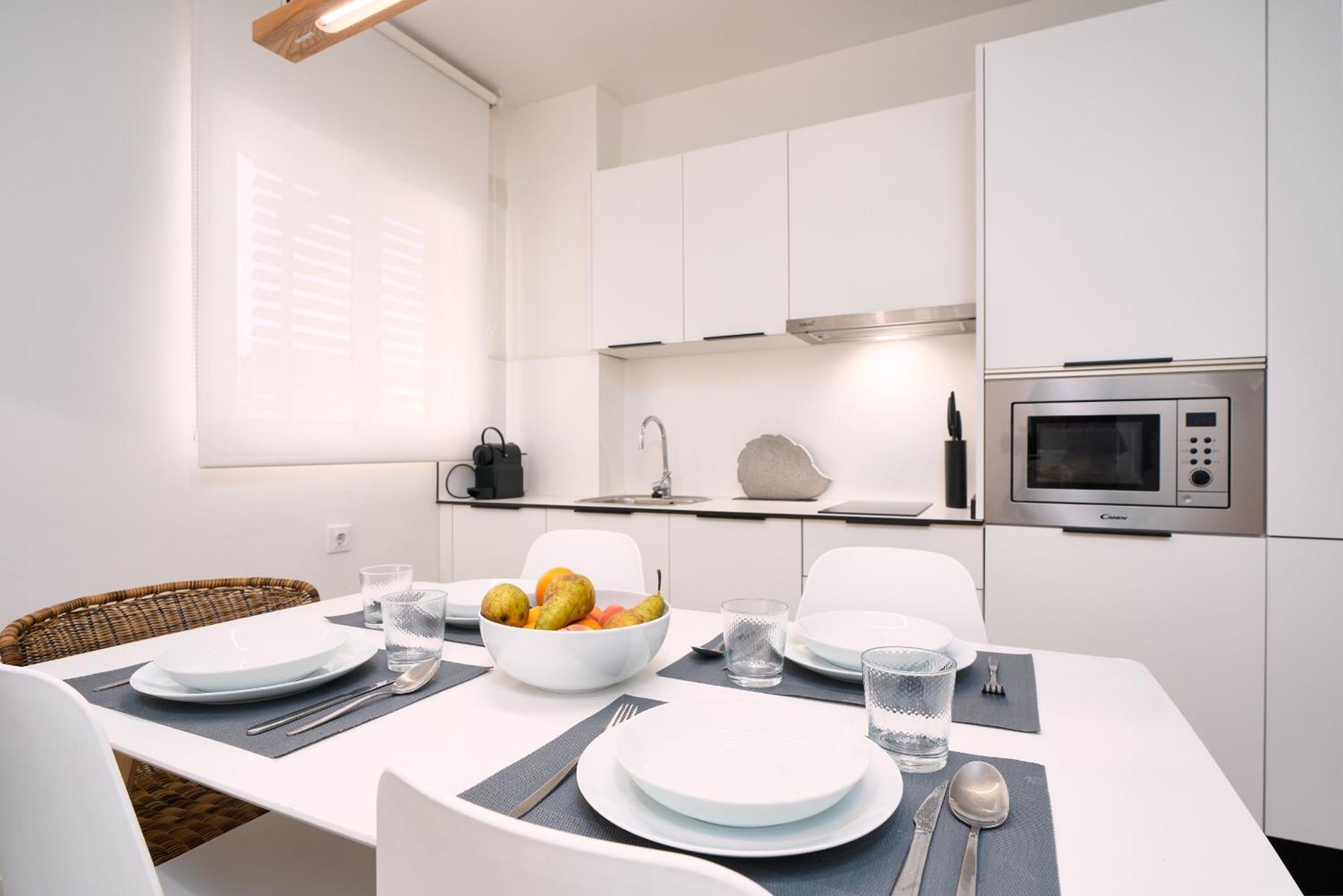 Apartment Sunn Amador De Rios, By Homing U Sevilla