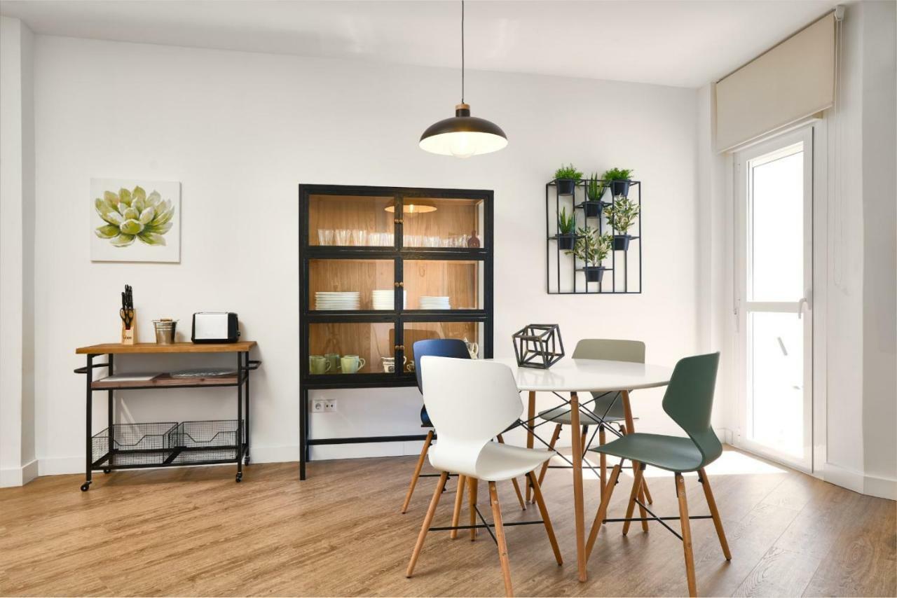 Sunn Amador De Rios, By Homing U Apartment Sevilla